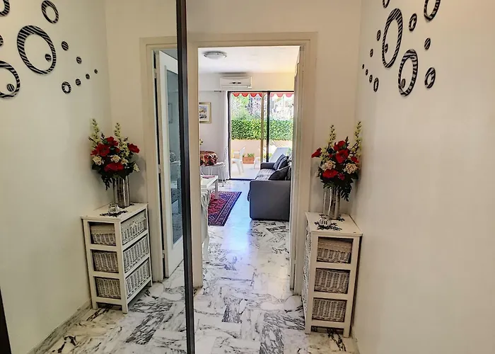 Nestor&jeeves - Le France Terrasse - - Very Close Sea